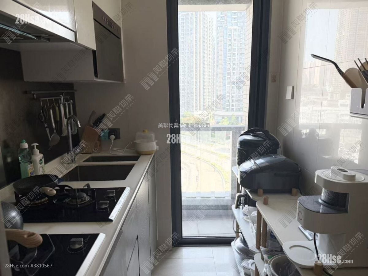 Alto Residences Sell 2 Bedrooms , 1 Bathroom 584 ft²