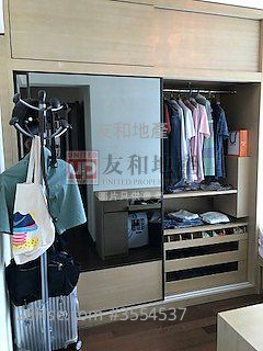 Billionnaire Royale Rental 3 Bedrooms , 2 Bathrooms 856 ft²