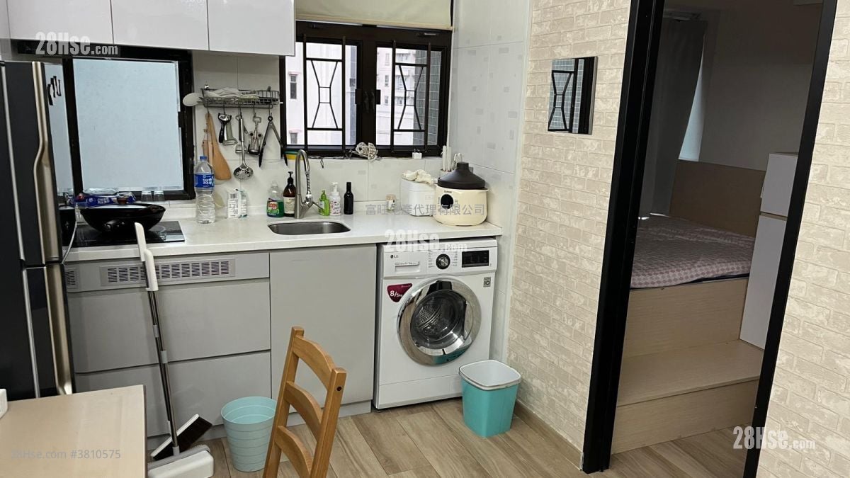 Peace Garden Sell 2 Bedrooms 304 ft²