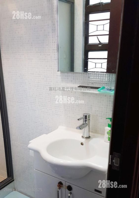 Peace Garden Sell 2 Bedrooms 304 ft²