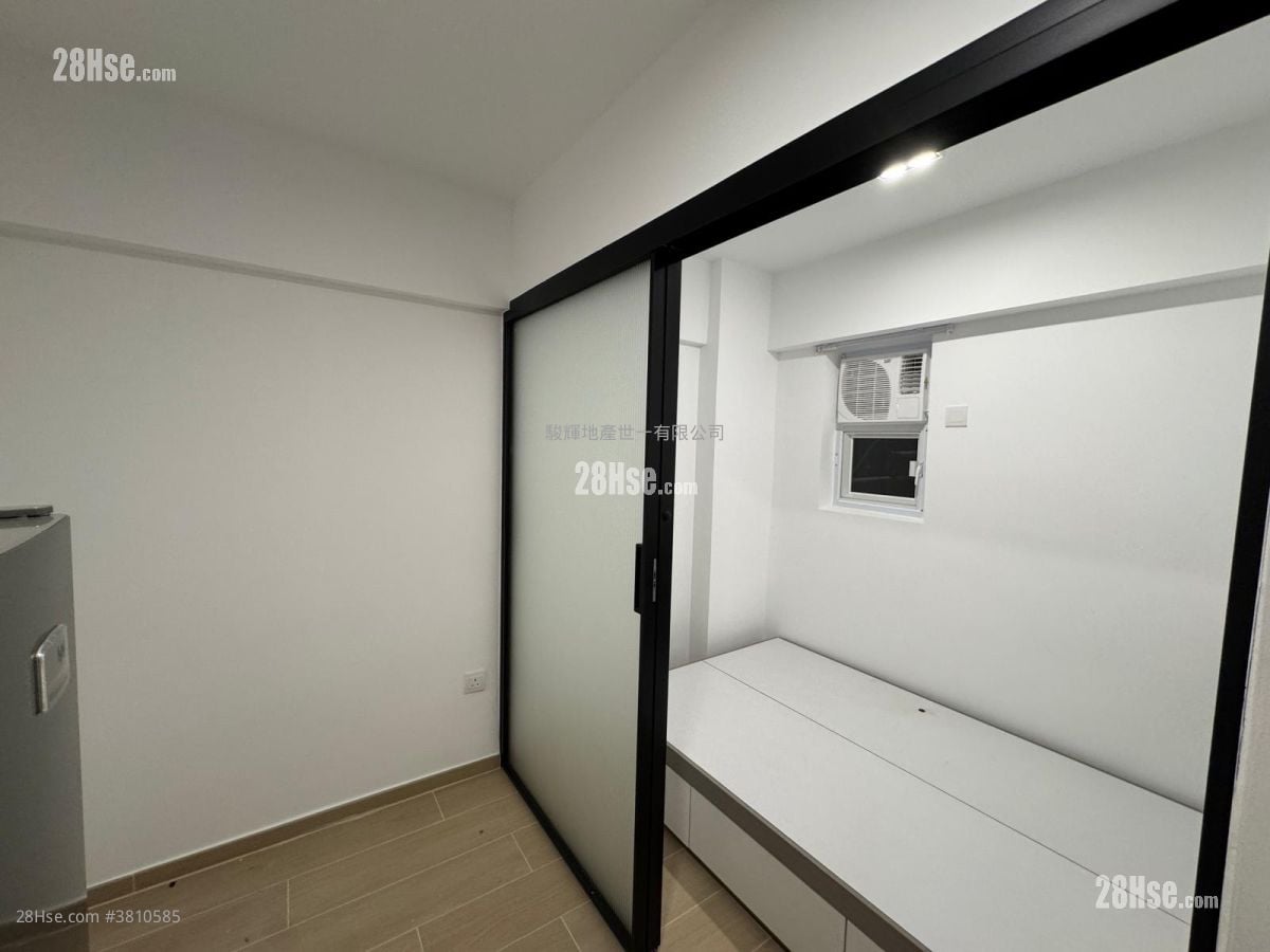 東發大廈 租盤 1 房 , 1 浴室 180 平方呎