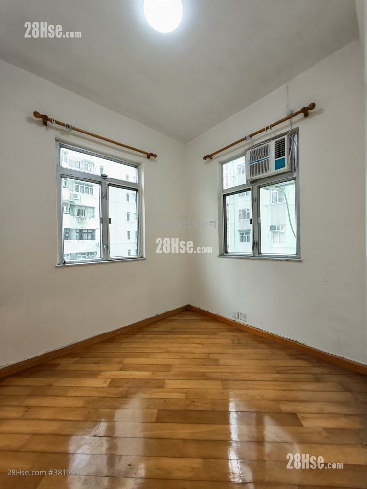 Connie Towers Rental 2 Bedrooms , 1 Bathroom 451 ft²