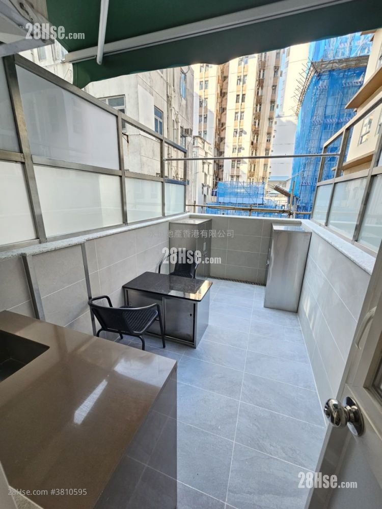 單幢樓房 租盤 1 浴室 150 平方呎