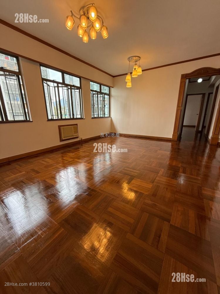 Wing Ying Mansion Sell 3 Bedrooms 1,008 ft²