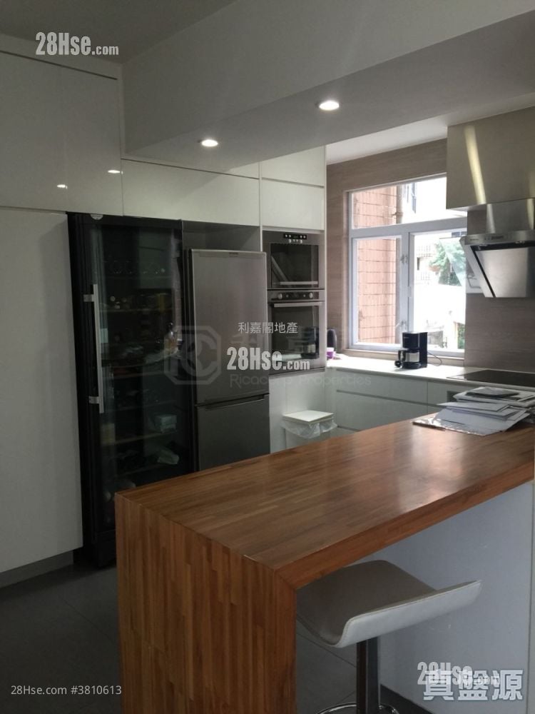 海景台 售盘 2 房 , 1 浴室 730 平方尺