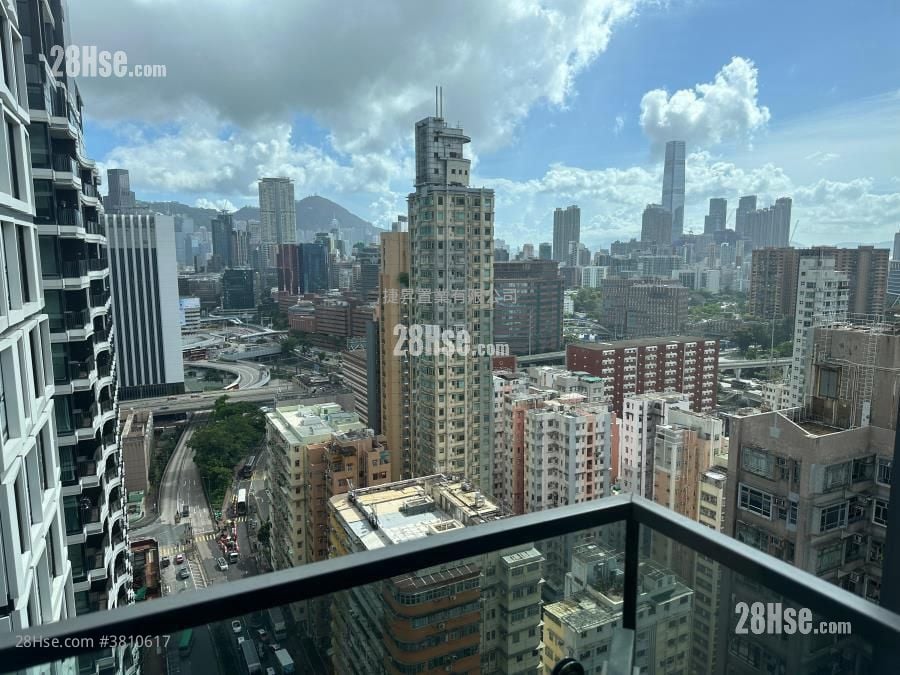 Metro 6 Sell 2 Bedrooms , 1 Bathroom 423 ft²