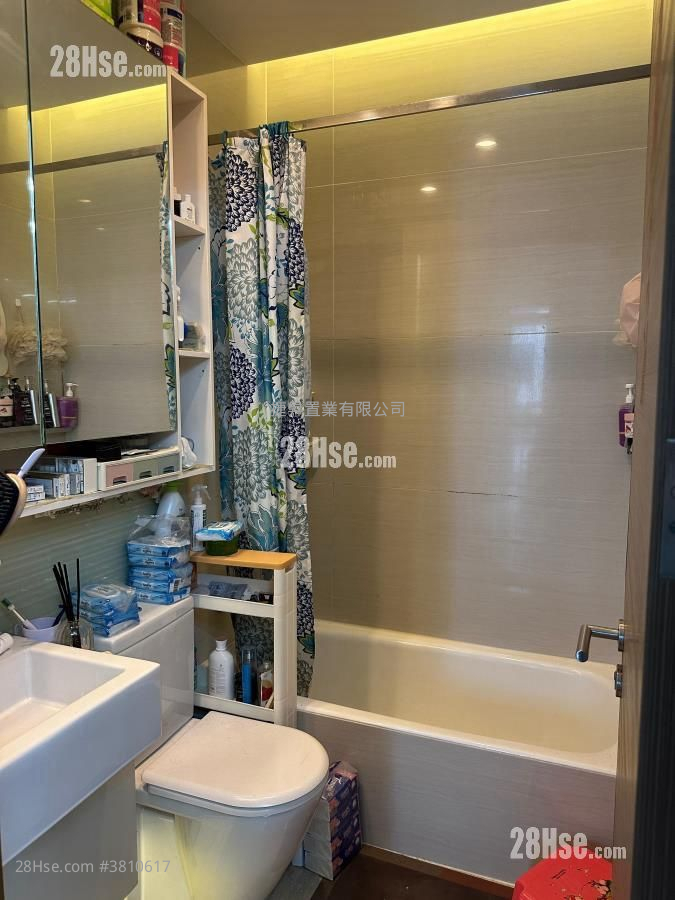 Metro 6 Sell 2 Bedrooms , 1 Bathroom 423 ft²