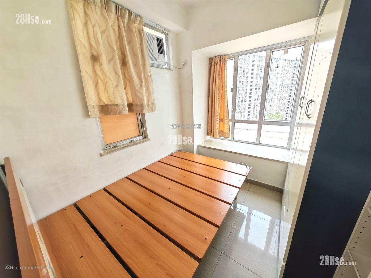 富来花园 租盘 2 房 , 1 浴室 302 平方尺