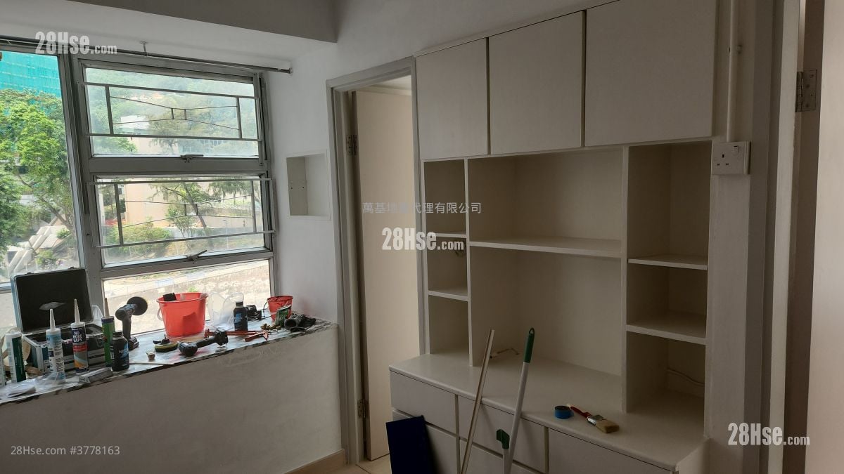 永宁大厦(顺宁道) 租盘 2 房 221 平方尺