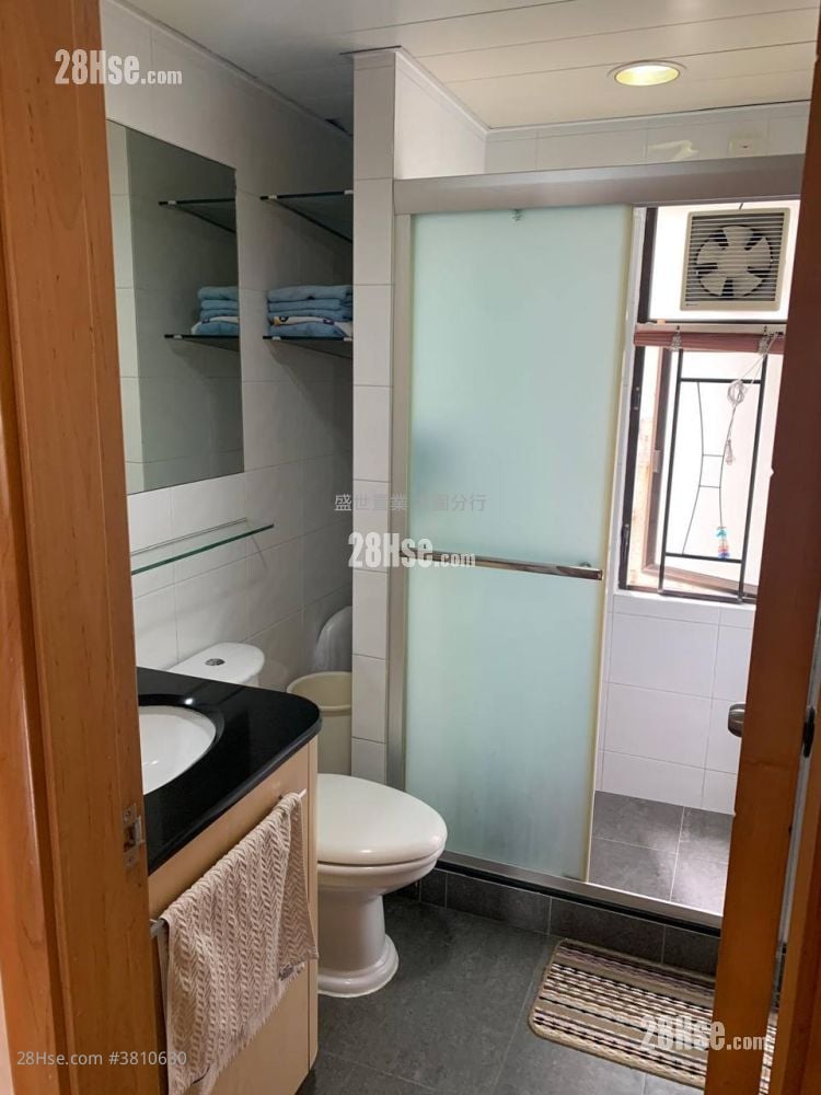 富豪花园 售盘 1,093 平方尺