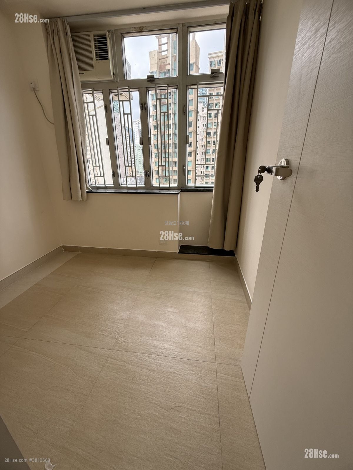 安东大厦 售盘 2 房 , 1 浴室 279 平方尺