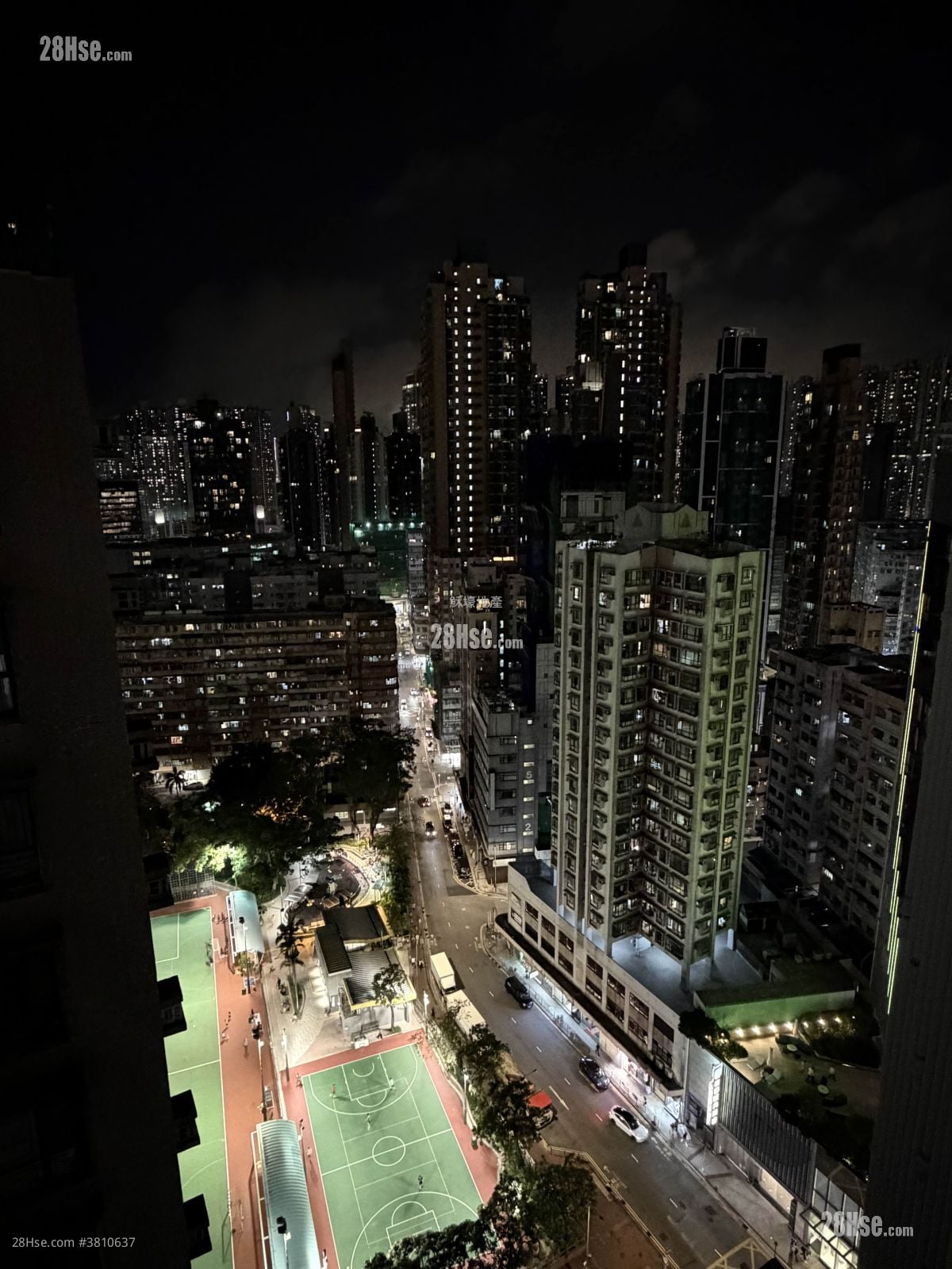 Metroregalia Rental 3 Bedrooms , 2 Bathrooms 767 ft²