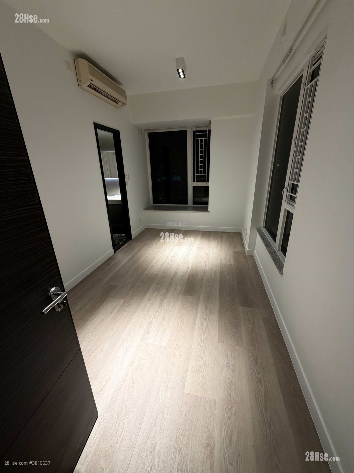 Metroregalia Rental 3 Bedrooms , 2 Bathrooms 767 ft²