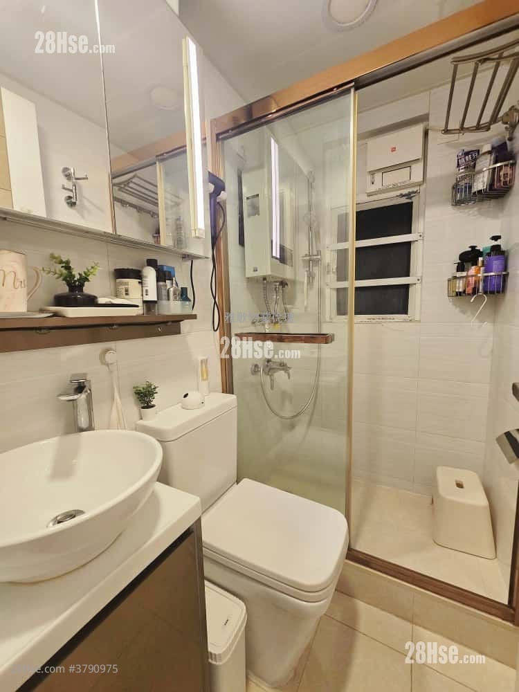 爱琴轩 售盘 2 房 , 1 浴室 313 平方尺