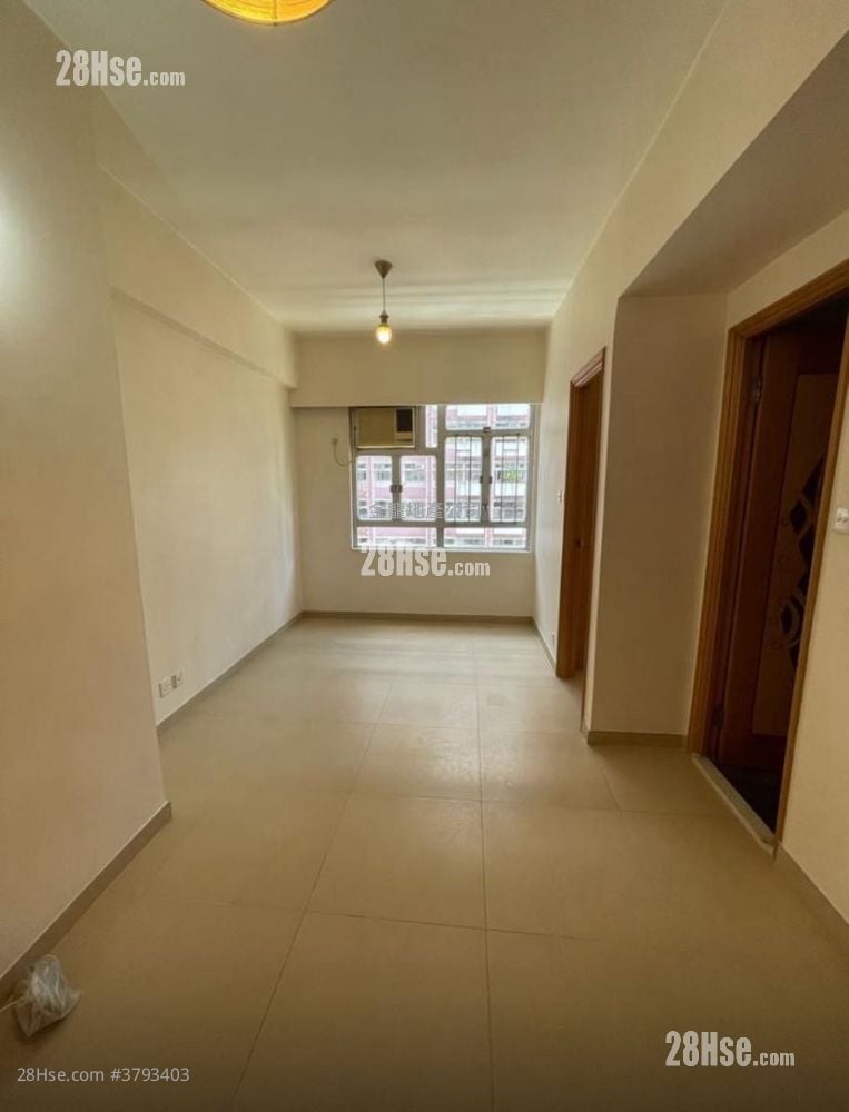 Apartment Rental 1 Bedroom , 1 Bathroom 281 ft²