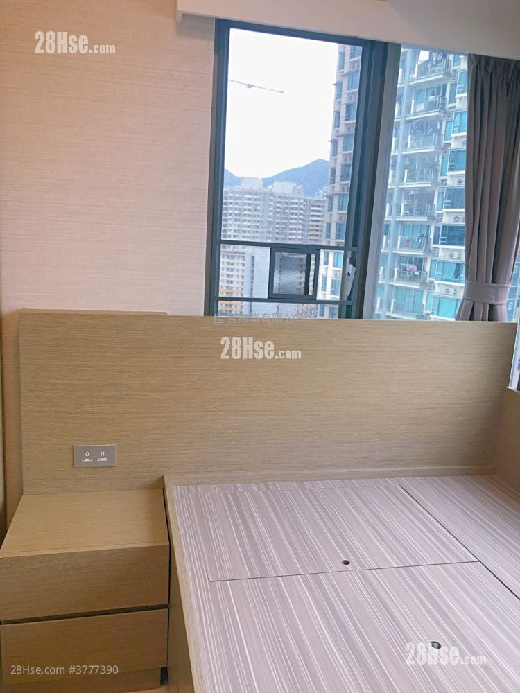 Apartment Sell 1 Bedroom , 1 Bathroom 253 ft²