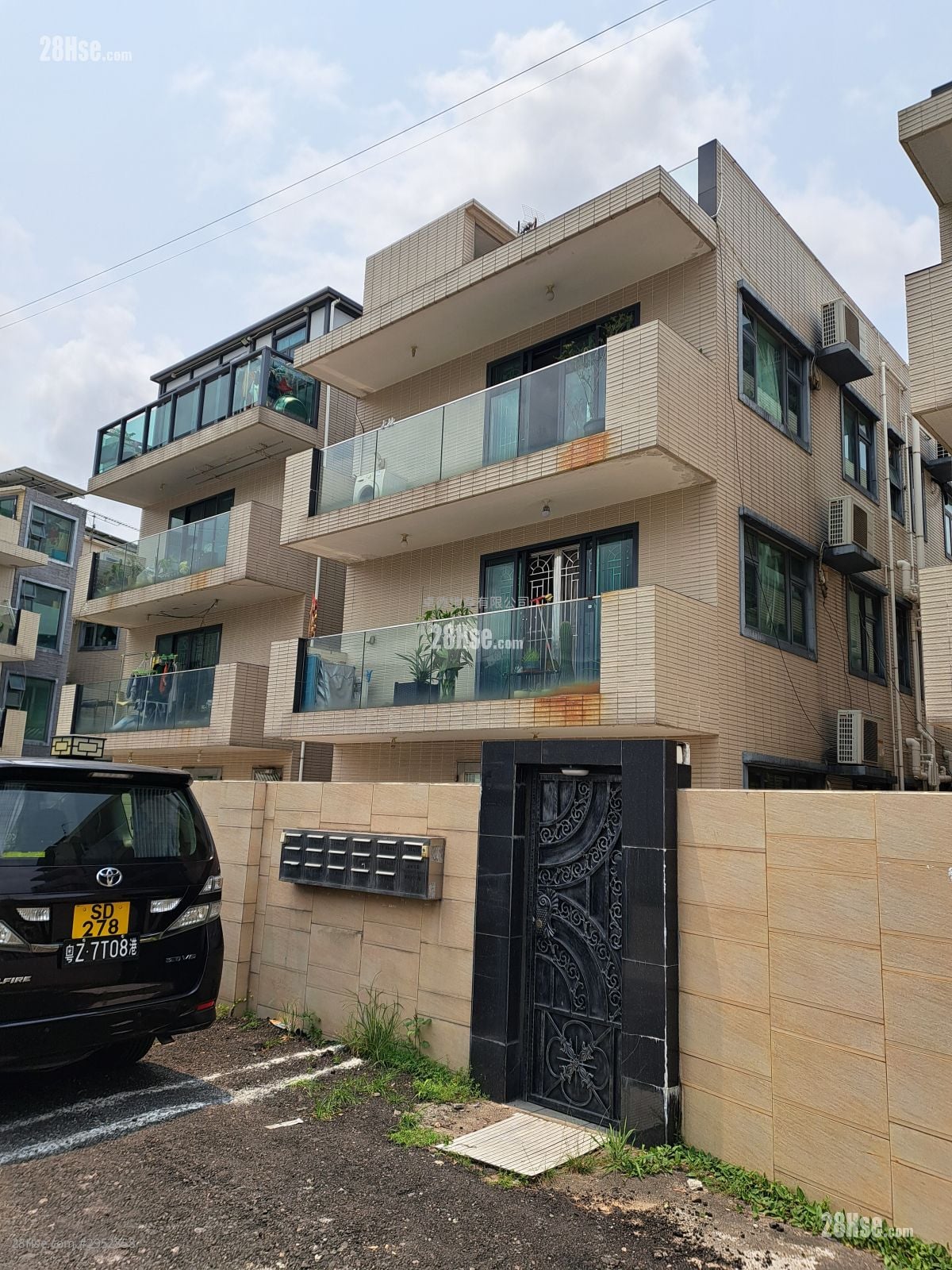 Wang Toi Shan Lo Uk Tsuen Rental 3 Bedrooms , 2 Bathrooms 700 ft²