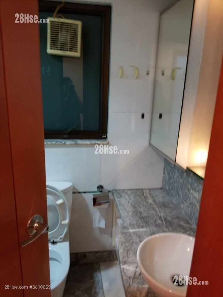 Noble Hill Rental 3 Bedrooms , 1 Bathroom 620 ft²