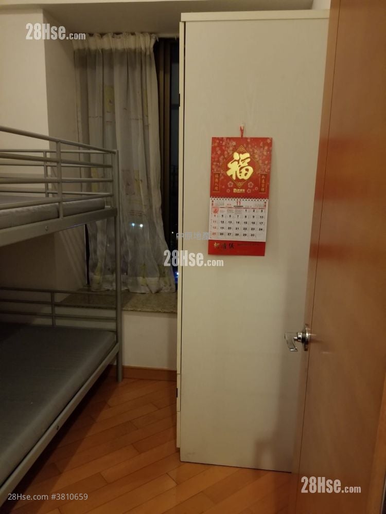 Noble Hill Rental 3 Bedrooms , 1 Bathroom 620 ft²