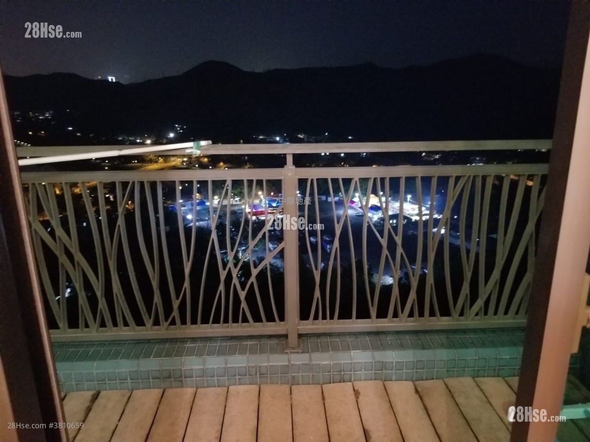 Noble Hill Rental 3 Bedrooms , 1 Bathroom 620 ft²