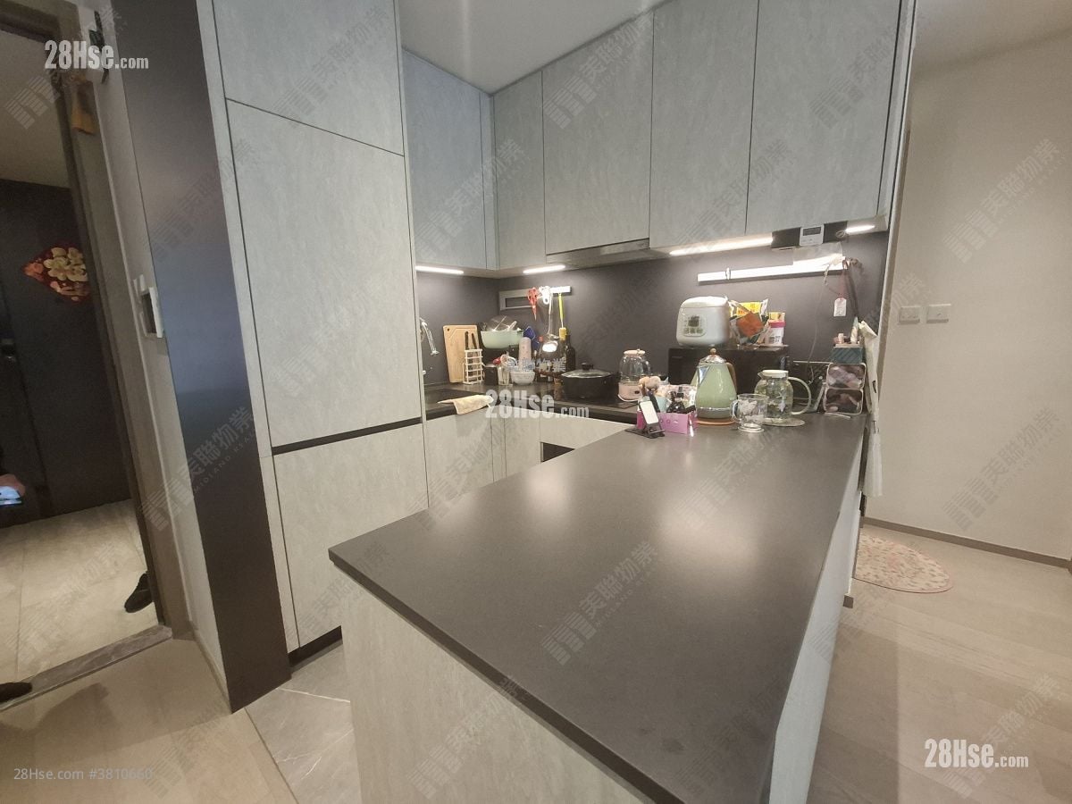 Ontolo Sell 2 Bedrooms , 1 Bathroom 545 ft²