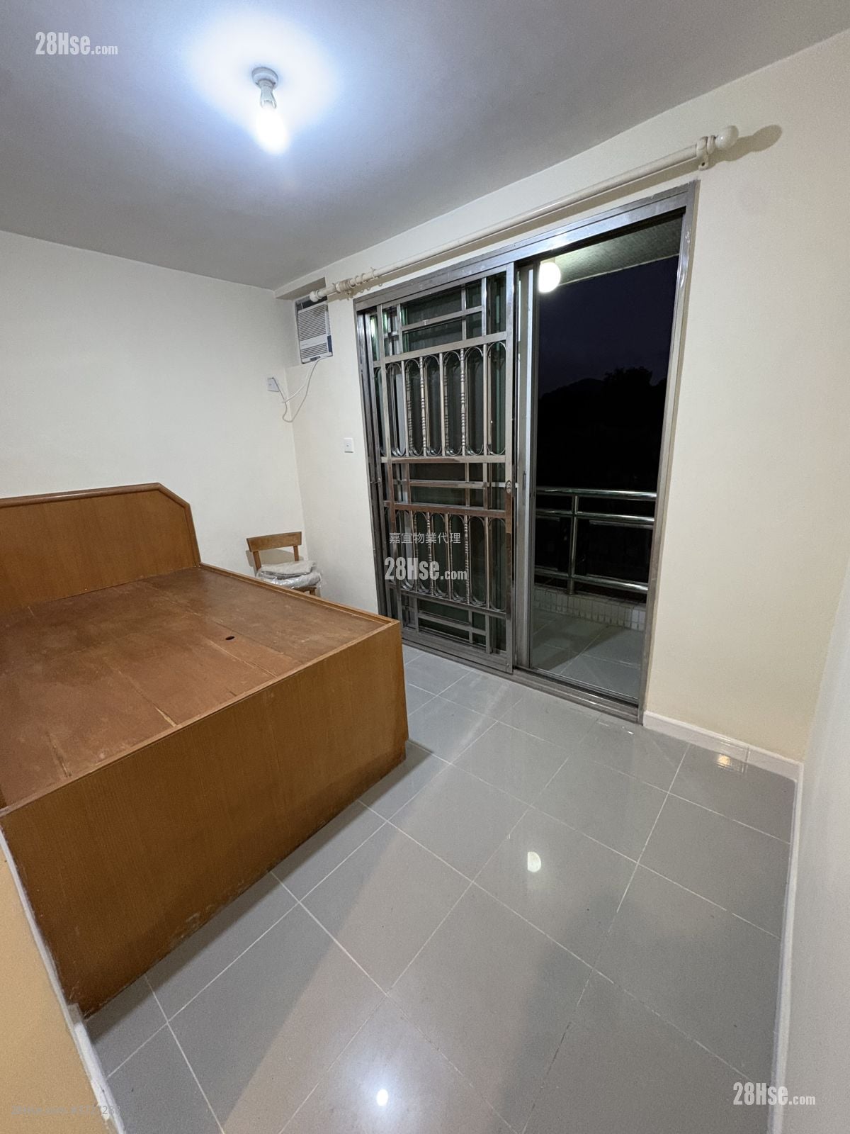 凤园 租盘 1 房 , 1 浴室 350 平方尺