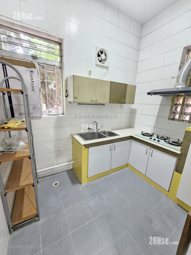 单幢楼房 租盘 3 房 , 1 浴室 674 平方尺