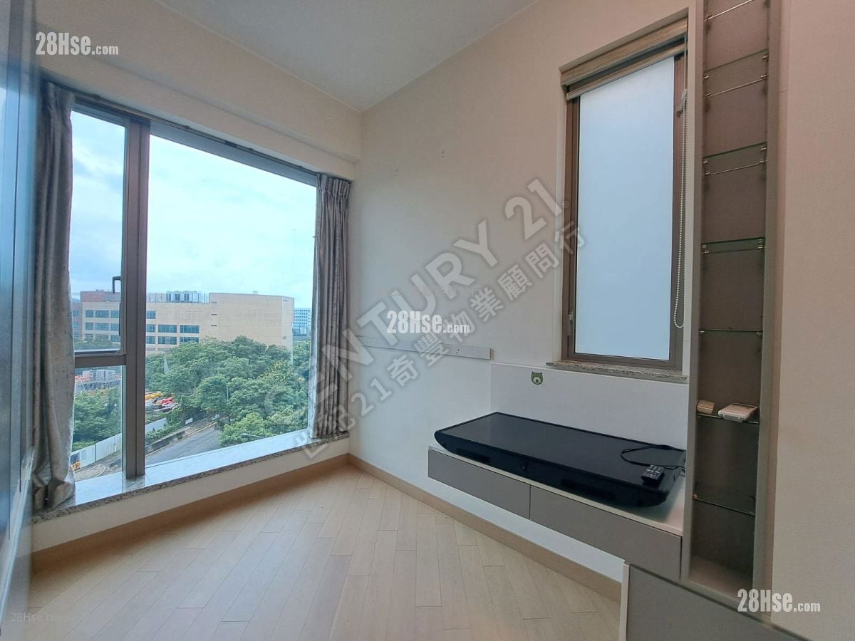 The Mediterranean Sell 2 Bedrooms , 1 Bathroom 525 ft²