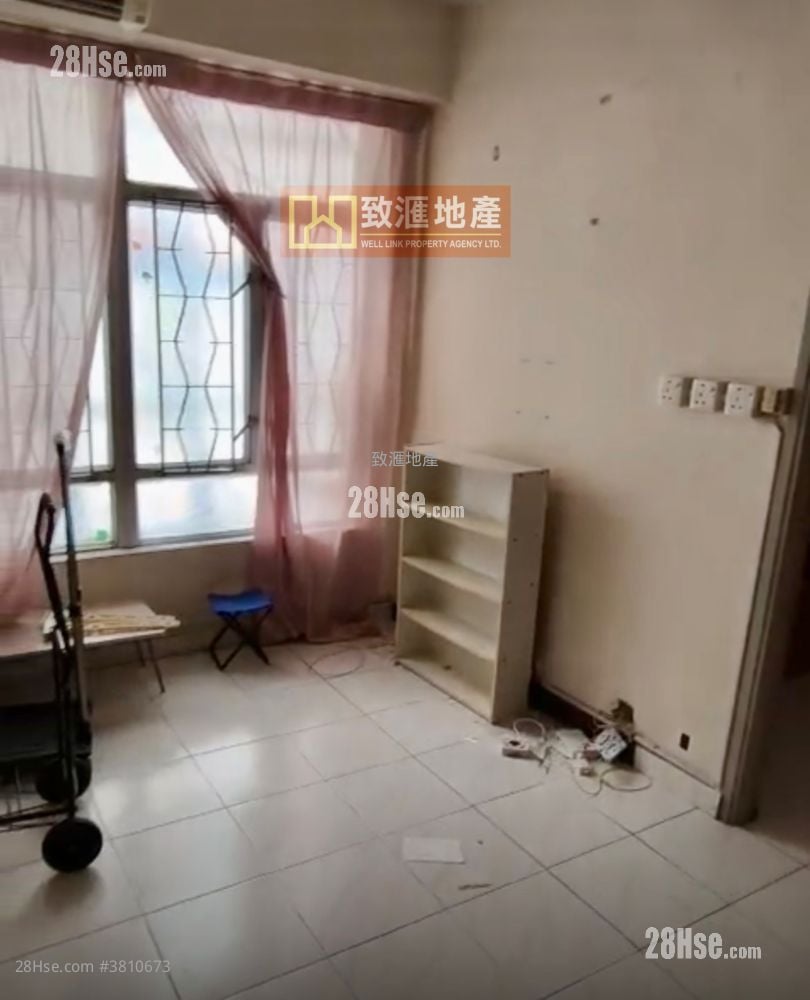 Ching Lai Court Sell 2 Bedrooms 403 ft²