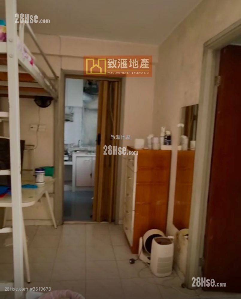 Ching Lai Court Sell 2 Bedrooms 403 ft²