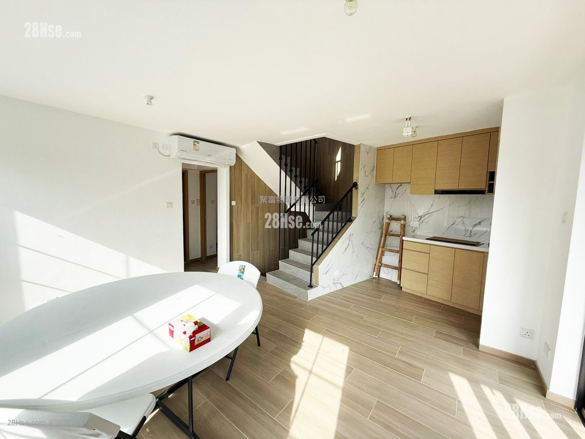 元朗村屋 售盘 2 房 , 1 浴室 521 平方尺