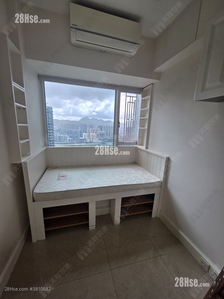 The Capitol Sell 2 Bedrooms , 1 Bathroom 519 ft²