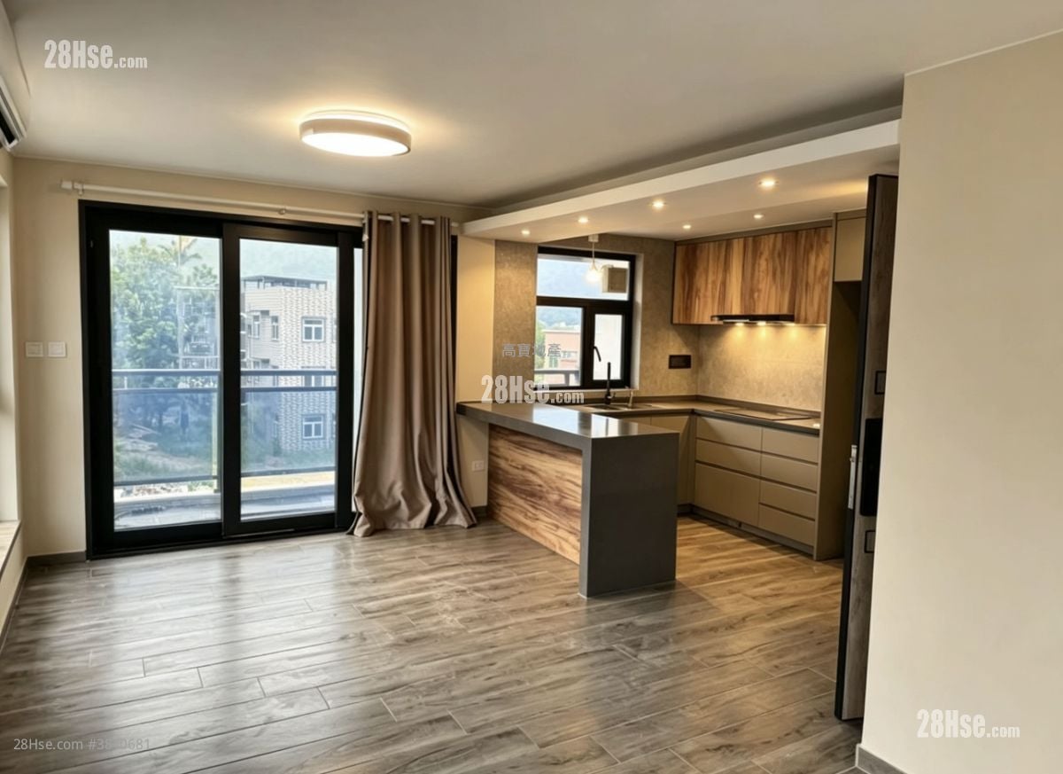 村屋 售盘 3 房 , 2 浴室