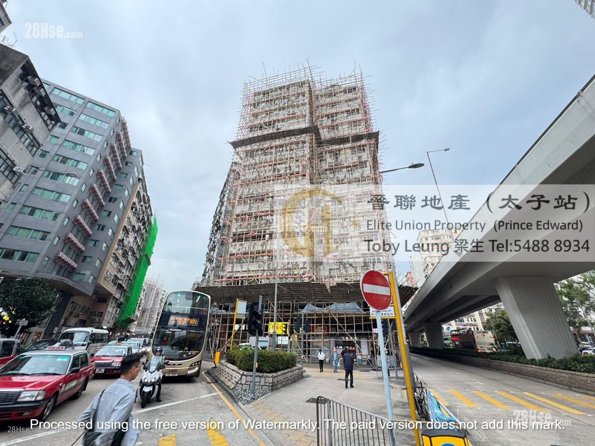 Cheung Shing Building Sell 2 Bedrooms , 1 Bathroom 498 ft²
