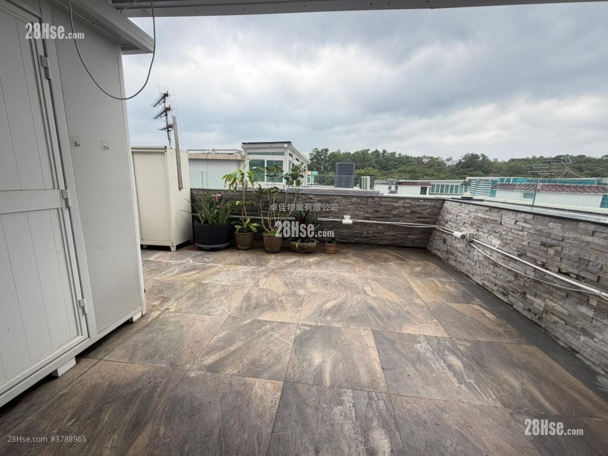 村屋 售盘 3 房 , 1 浴室