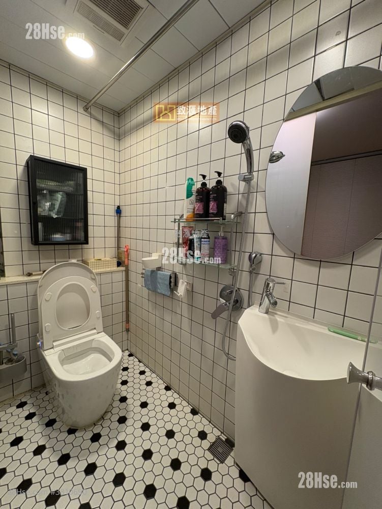 Sheung Chui Court Sell 2 Bedrooms 511 ft²