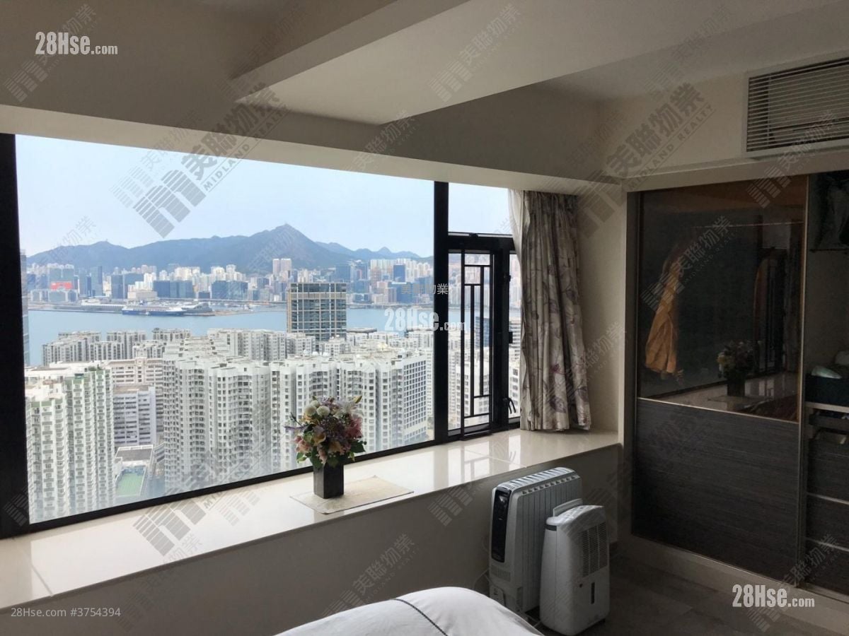 康怡花园 售盘 3 房 , 1 浴室 596 平方尺