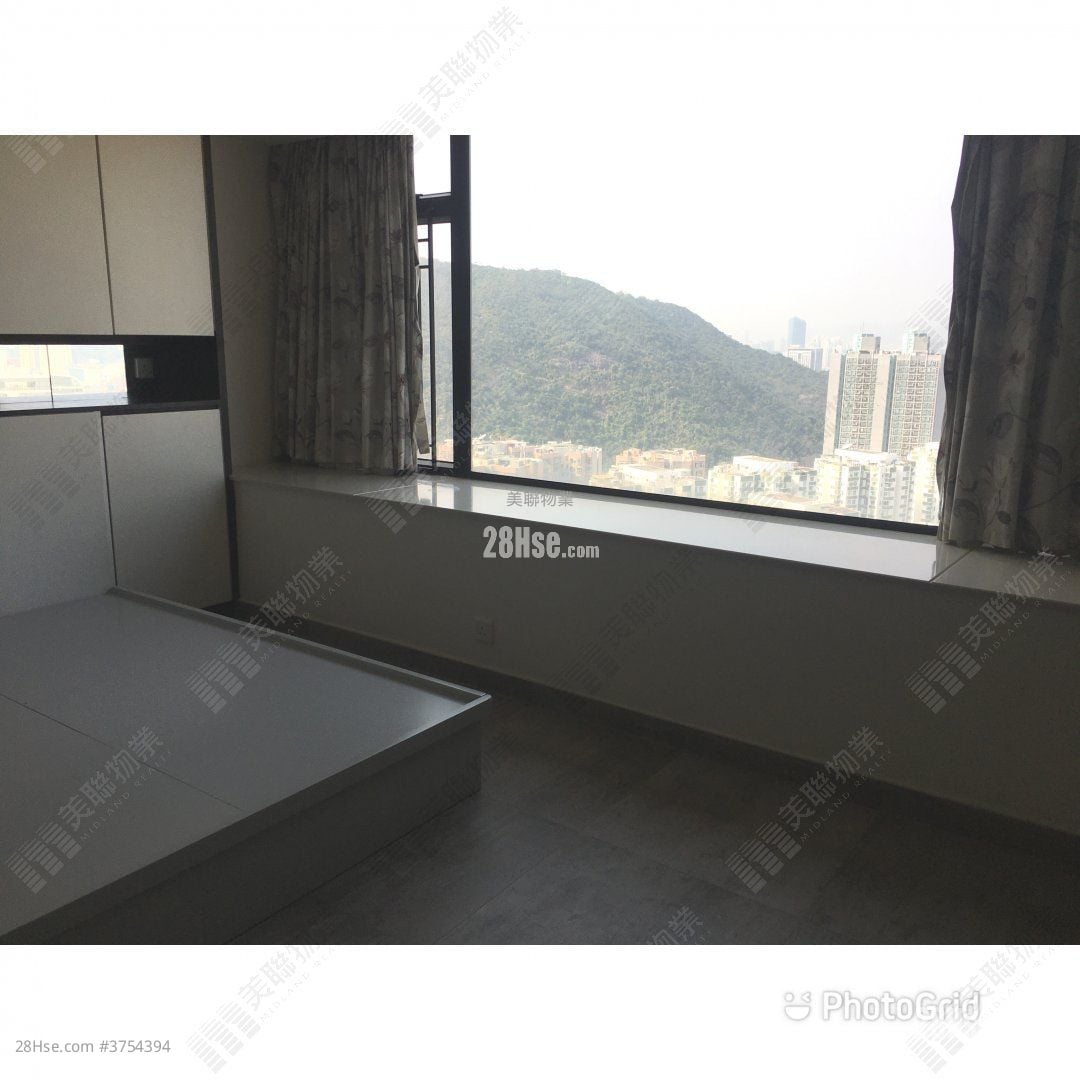 康怡花园 售盘 3 房 , 1 浴室 596 平方尺