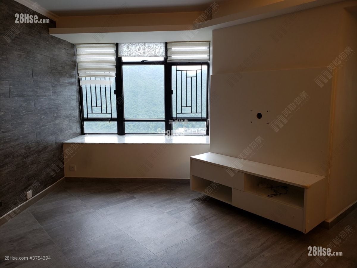 康怡花园 售盘 3 房 , 1 浴室 596 平方尺