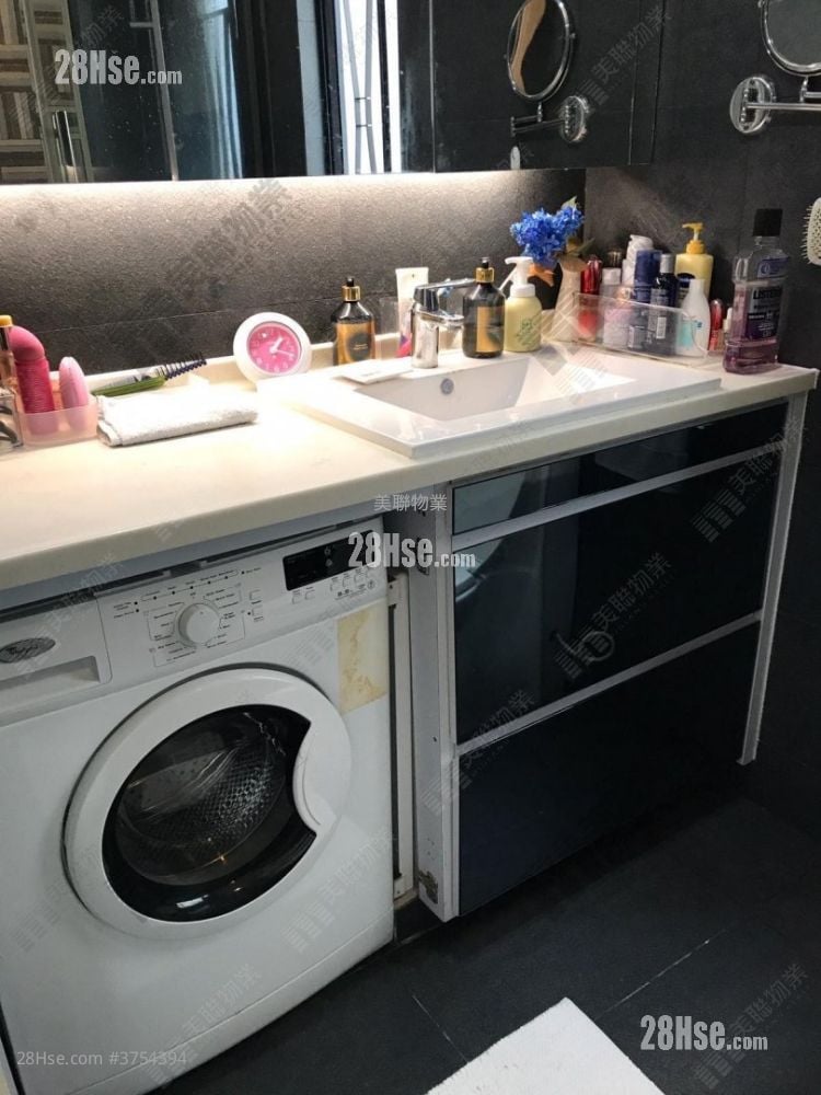 康怡花园 售盘 3 房 , 1 浴室 596 平方尺