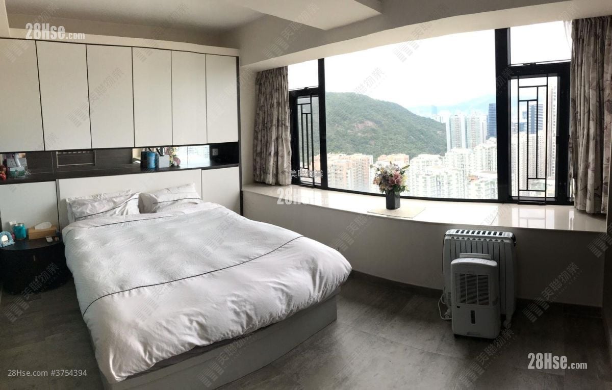 康怡花园 售盘 3 房 , 1 浴室 596 平方尺