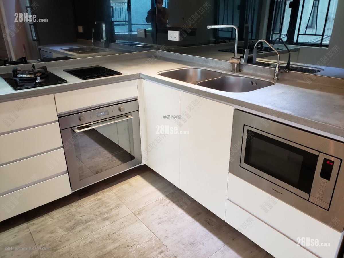 康怡花园 售盘 3 房 , 1 浴室 596 平方尺