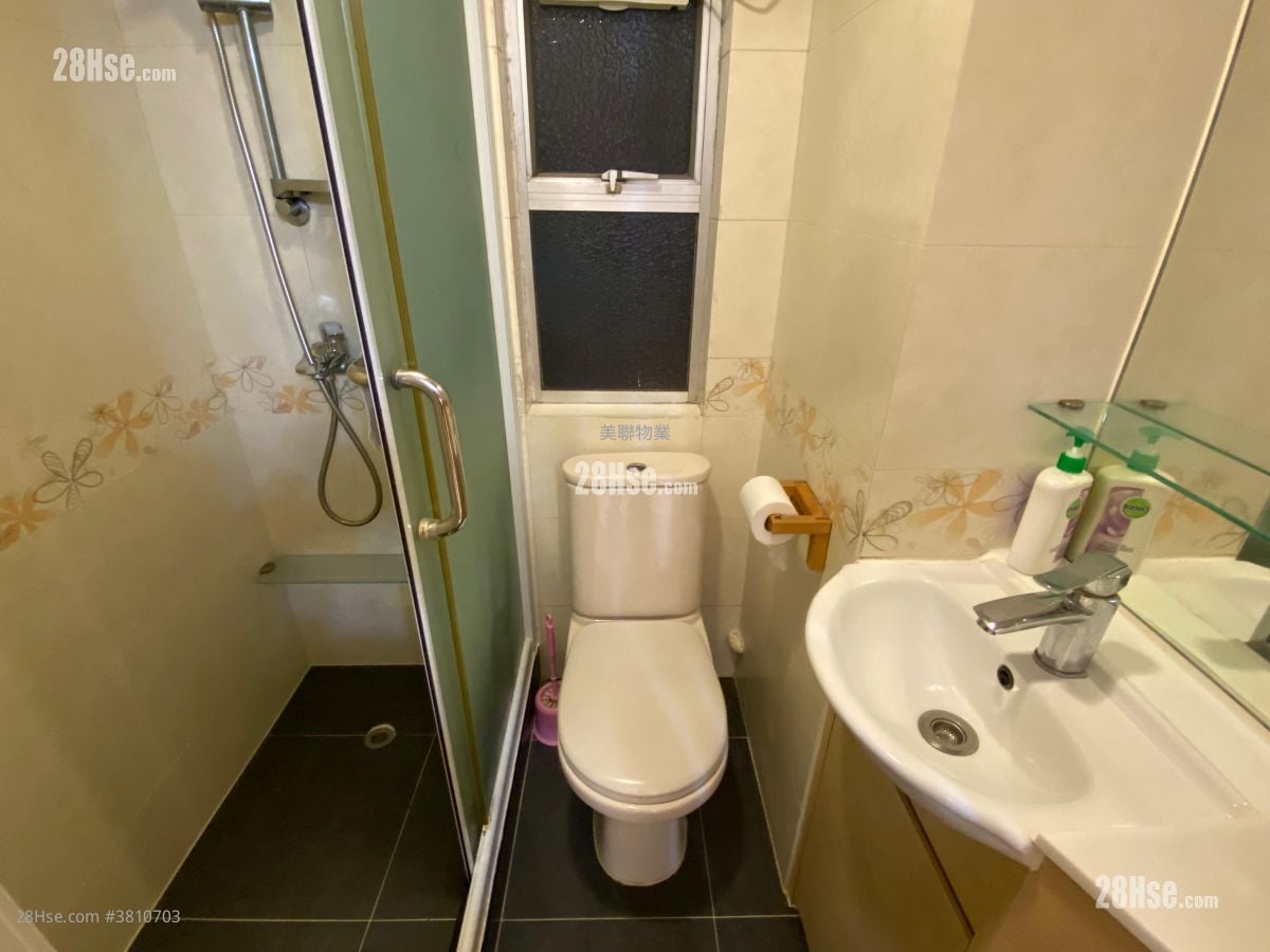 Shatin Centre Rental 2 Bedrooms , 1 Bathroom 357 ft²