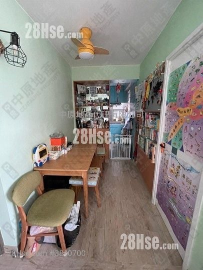 清麗苑 售盤 2 房 , 1 浴室 403 平方呎