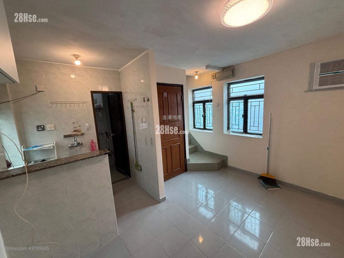 Village Rental 2 Bedrooms , 1 Bathroom