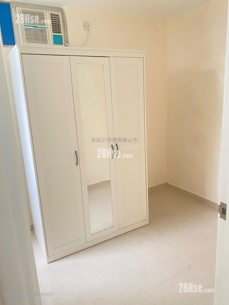 富宝花园 售盘 2 房 , 1 浴室 431 平方尺