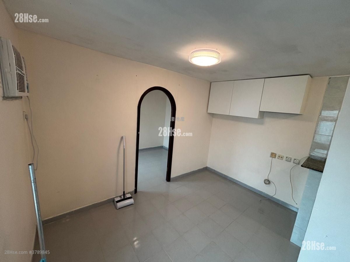 Village Rental 2 Bedrooms , 1 Bathroom