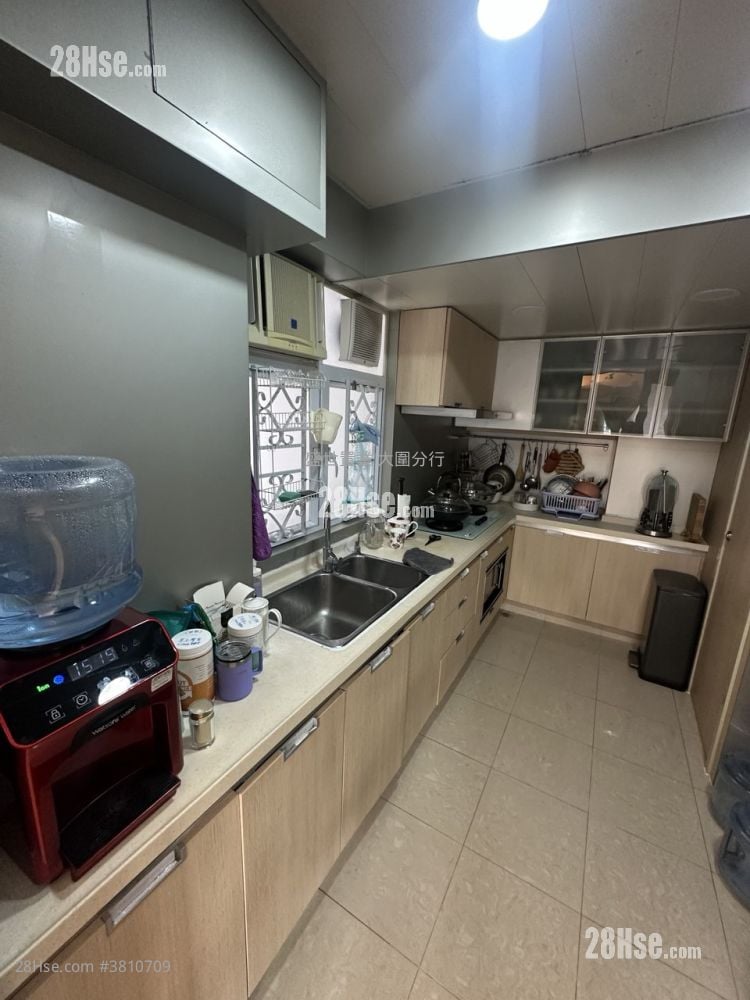 世界花园 售盘 3 房 , 3 浴室 1,255 平方尺