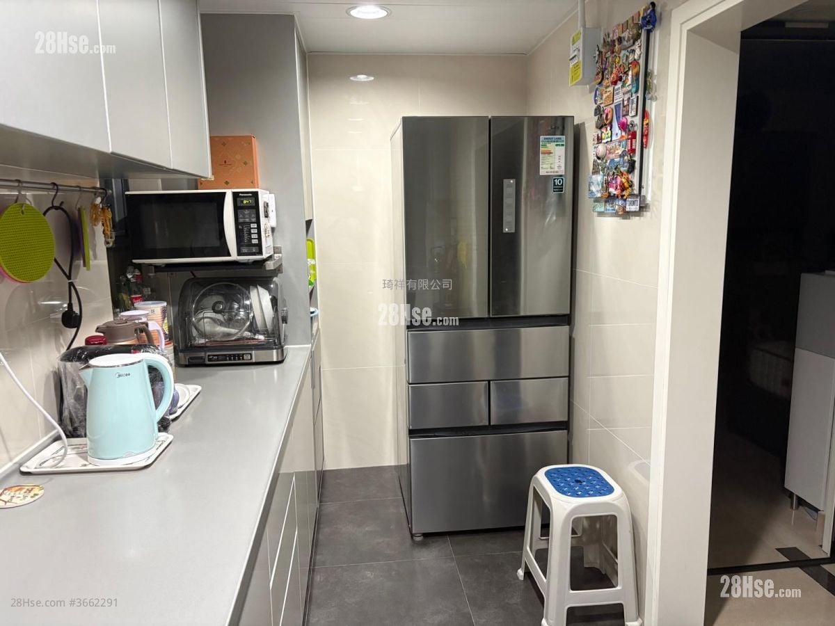 村屋 售盘 1,400 平方尺