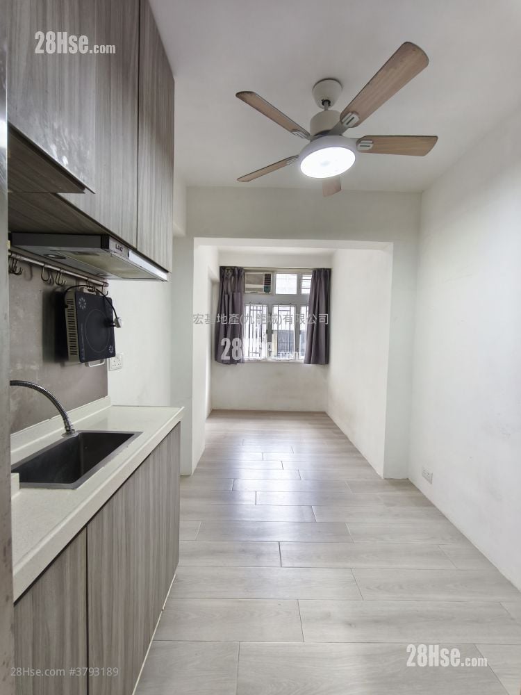 唐楼 租盘 开放式间隔 , 1 浴室 130 平方尺